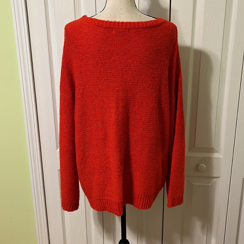 Grace & Lace Sweater - Picture 4 of 4